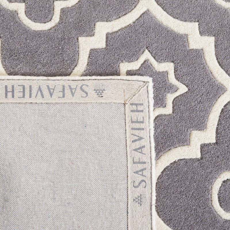 SAFAVIEH Handmade Chatham Franziska Modern Wool Rug