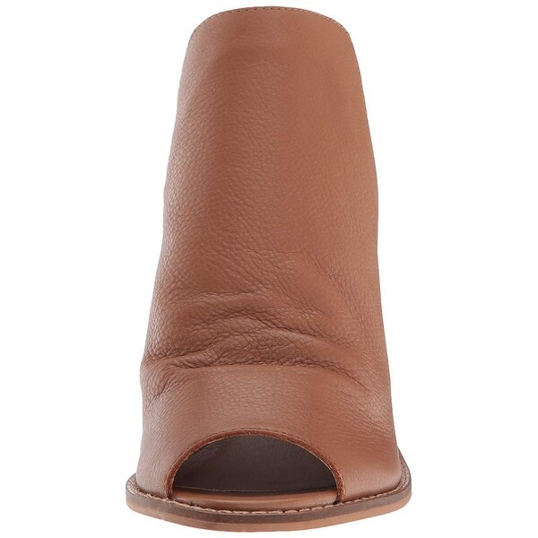 chinese laundry carlita peep toe bootie