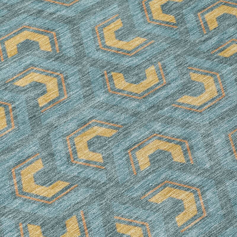 Machine Washable Indoor/ Outdoor Modern Zoa Chantille Rug