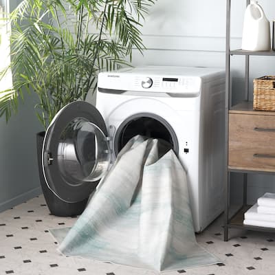 SAFAVIEH Malibu Rositta Machine Washable Slip Resistant Rug