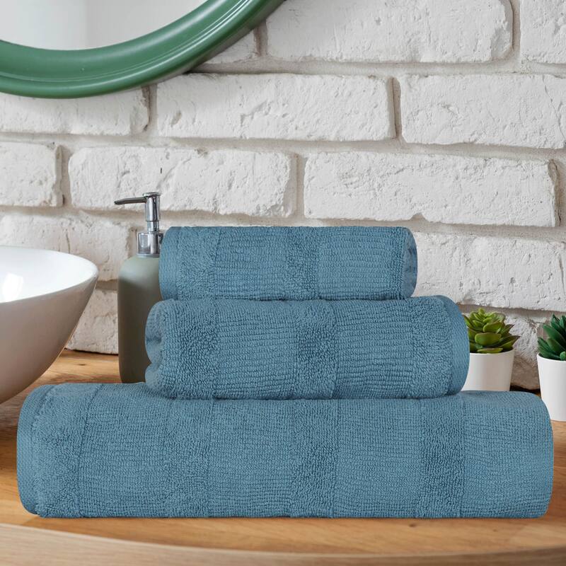 QuickDry Ribbed 3Piece Cotton Towel Set by Superior Bed Bath