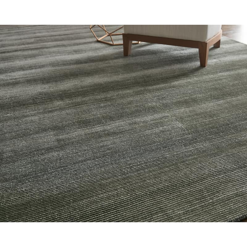 Reeves R8A24 Solid Modern Area Rug