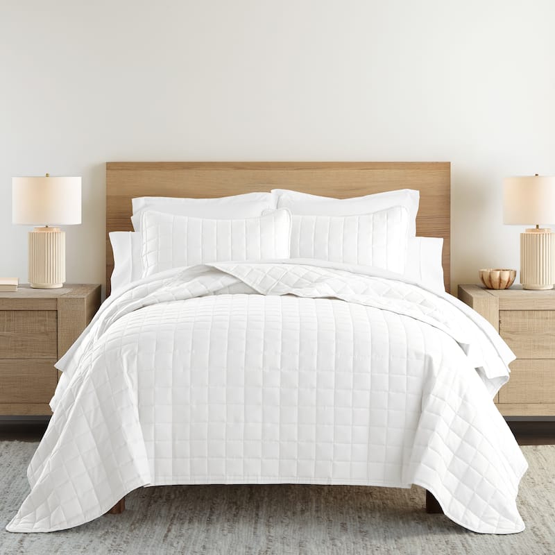 Becky Cameron Premium Ultra Soft Square Quilted Coverlet Set - White - Queen