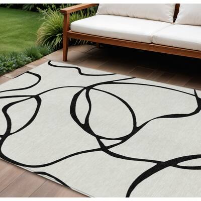 HomeRoots Abstract Transitional Rectangle Outdoor Rug