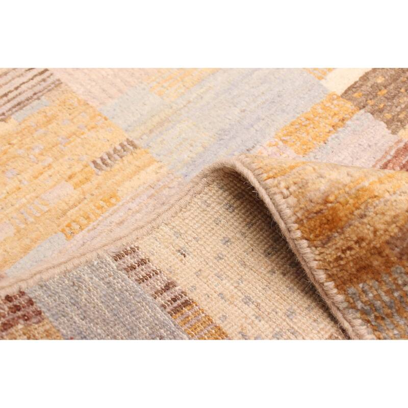 ECARPETGALLERY Hand-knotted Peshawar Ziegler Tan Wool Rug - 5'6 x 7'9
