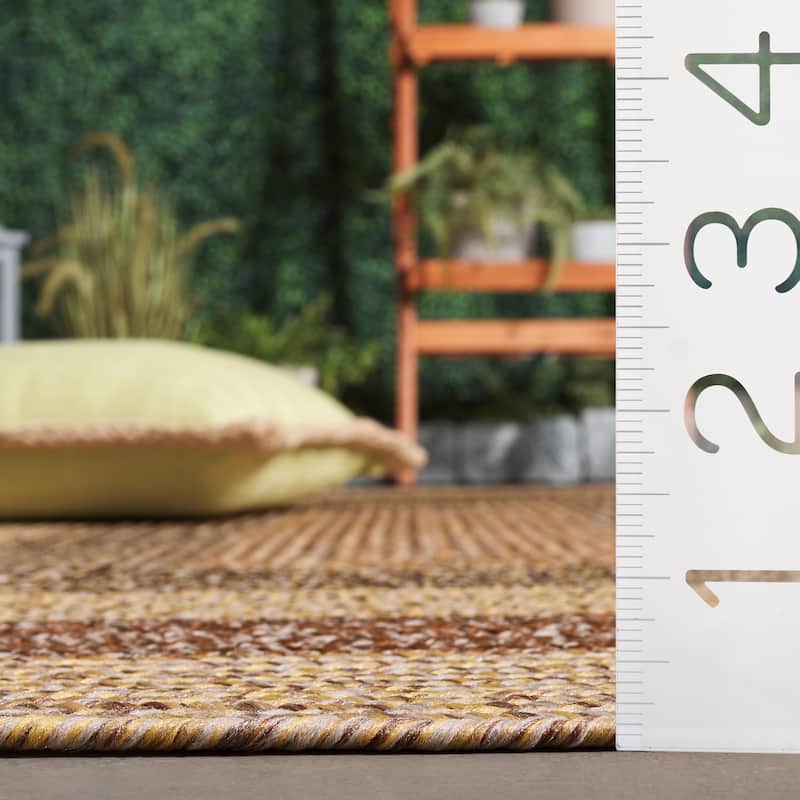 SAFAVIEH Handmade Braided Ecenur Indoor/Outdoor Machine Washable Rug