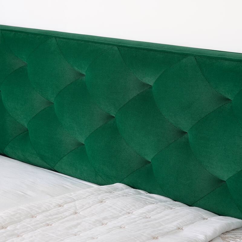 Twin Upholstered Daybed with Pop-Up Trundle & USB Charging Ports