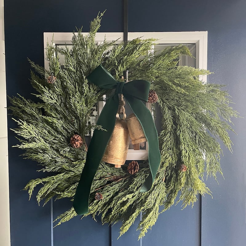 24" Soft Green Cedar Artificial Christmas Wreath with Pine Cones Unlit