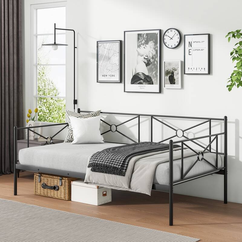 Costway Metal Daybed Frame Twin Size Slat Support Mattress Foundation - Black