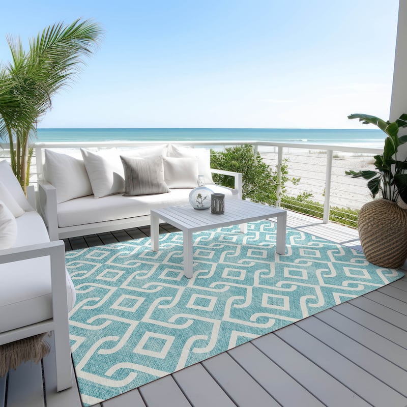 Machine Washable Indoor/ Outdoor Chantille Trellis Rug