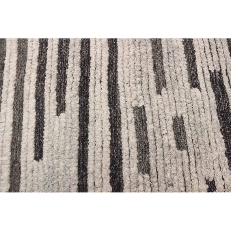 ECARPETGALLERY Hand-knotted Tangier Light Grey Wool Rug - 5'4 x 7'7