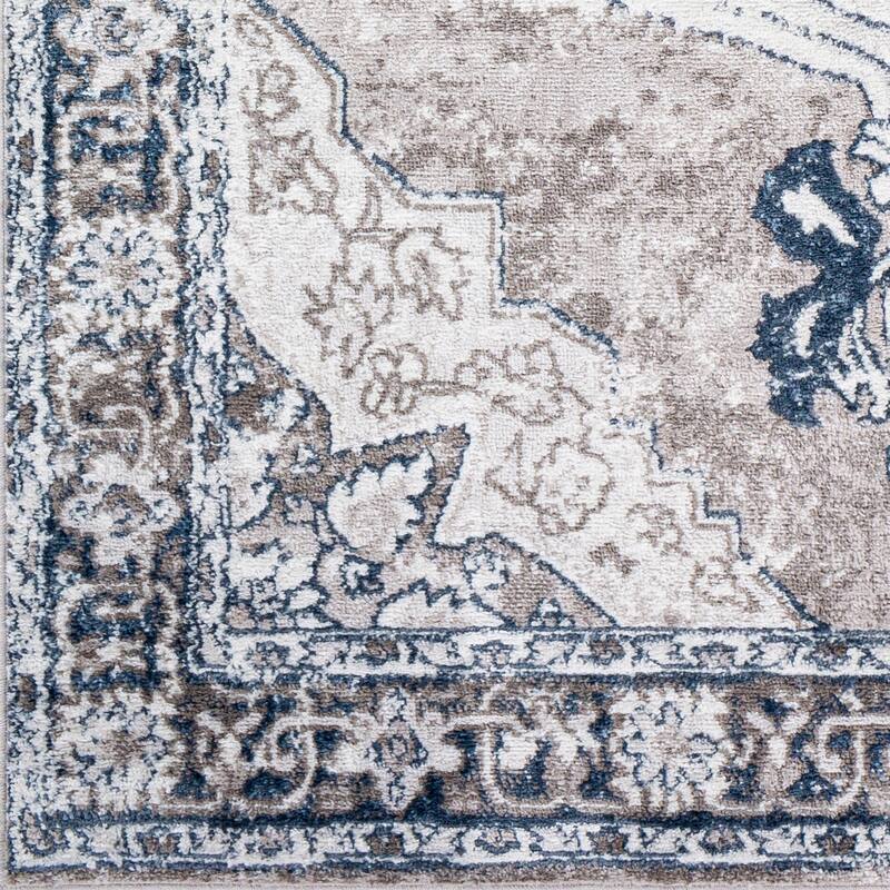 Artistic Weavers Akiva Vintage Medallion Area Rug