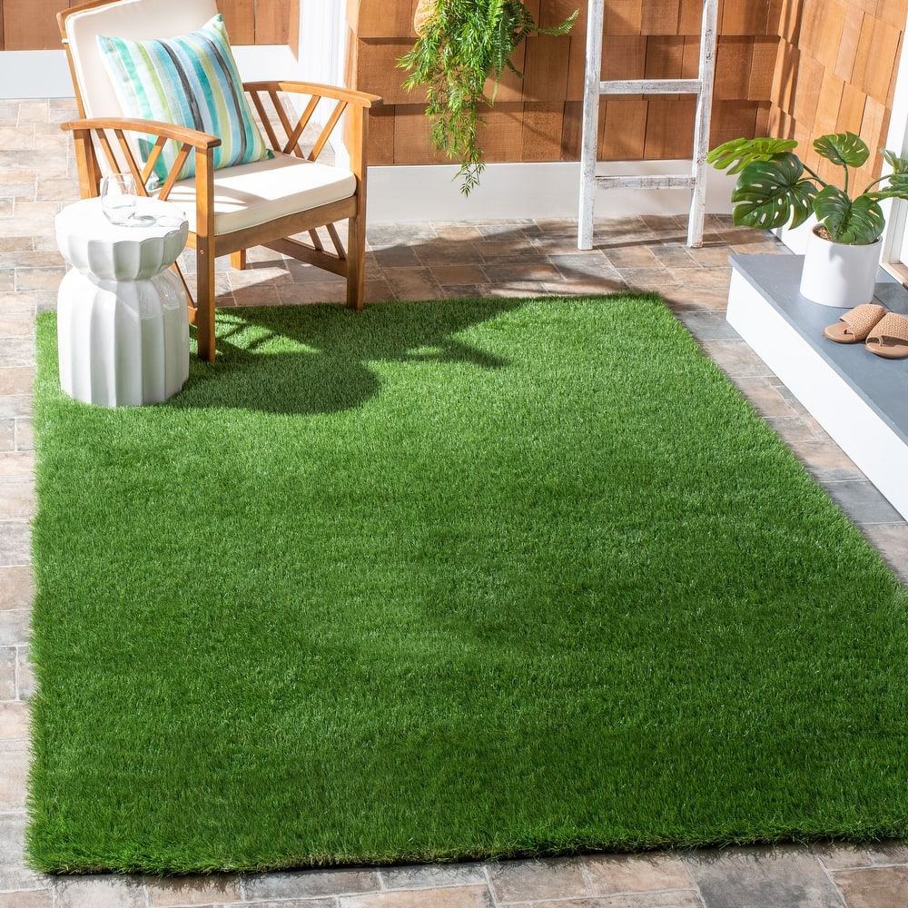 SAFAVIEH Vista Dzidra Turf Landscape Indoor/ Outdoor Waterproof Area Rug