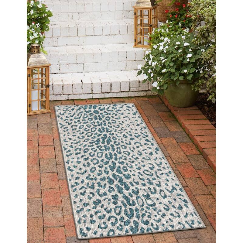 Outdoor Gallery Collection Area Rug - Teal - 2'11"x10'