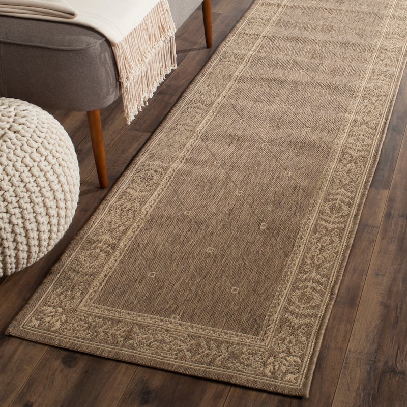 SAFAVIEH Courtyard Hendrina Indoor/ Outdoor Waterproof Patio Backyard Rug