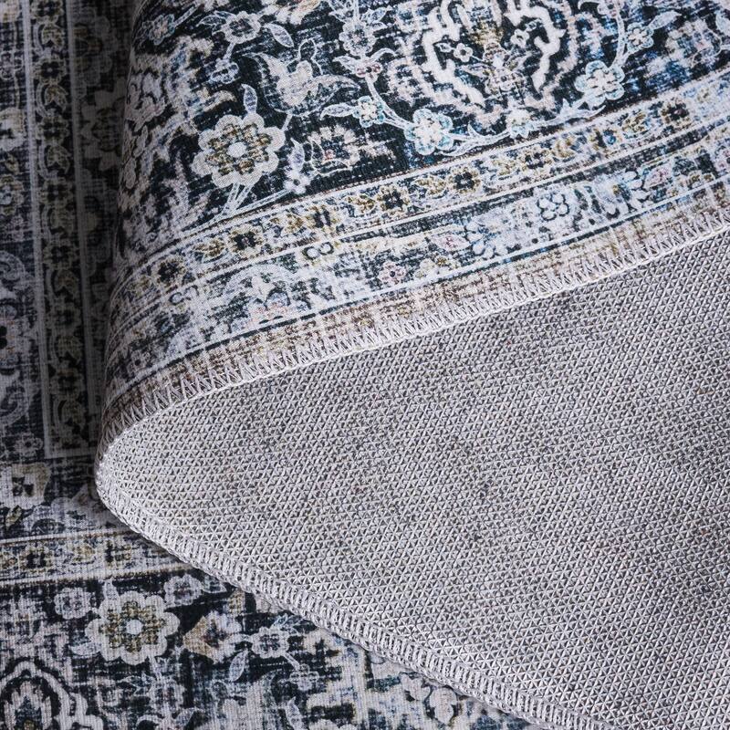 SAFAVIEH Arizona Karna Machine Washable & Slip Resistant Rug