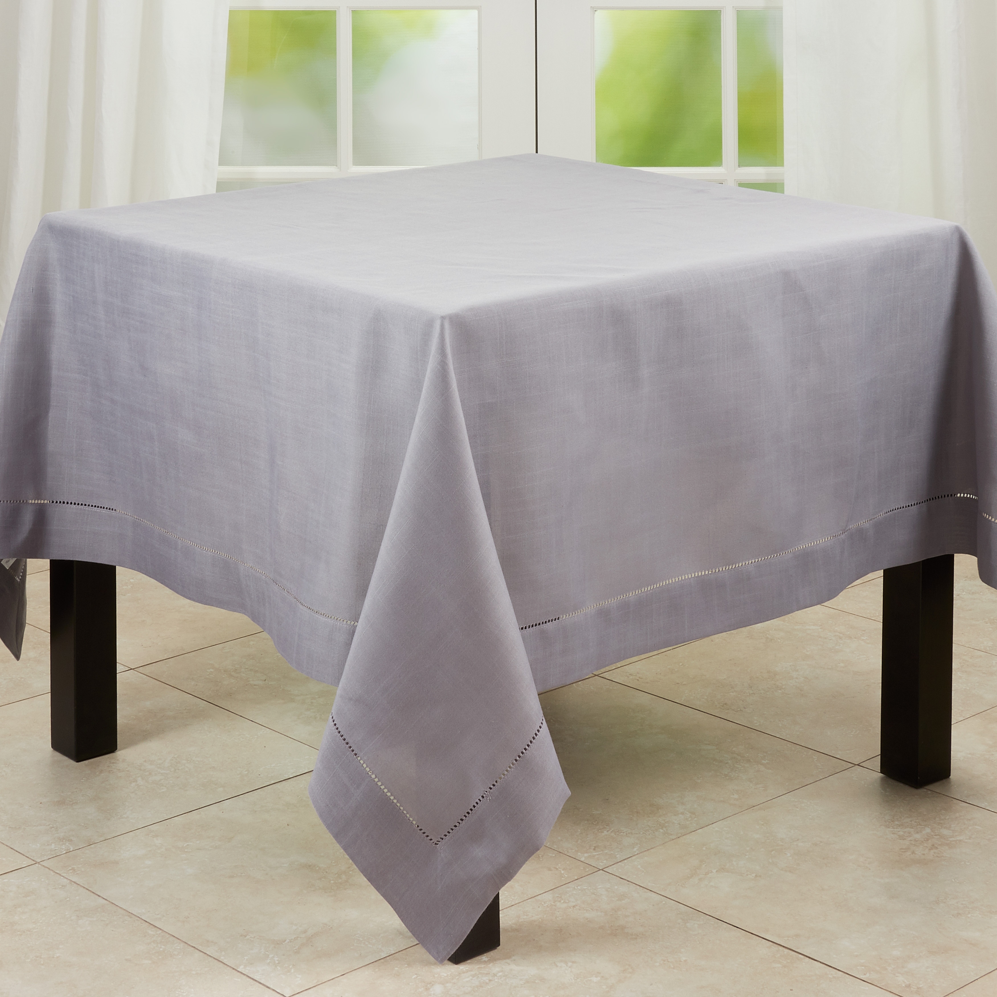 Saro Lifestyle Tablecloth With Hemstitched Border Design