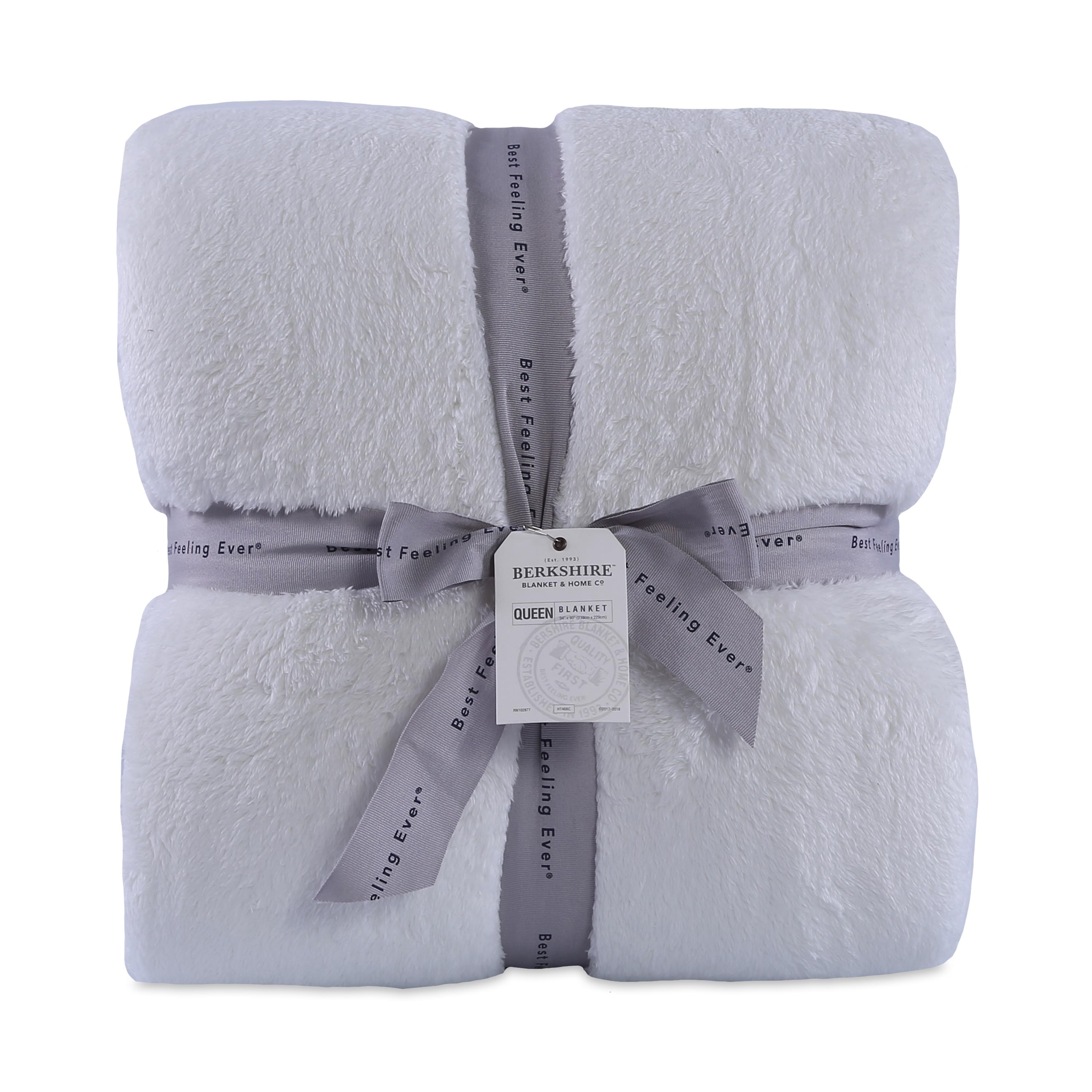 The Ultimate Heavyweight Extra Fluffy Blanket Bed Bath Beyond 22731328