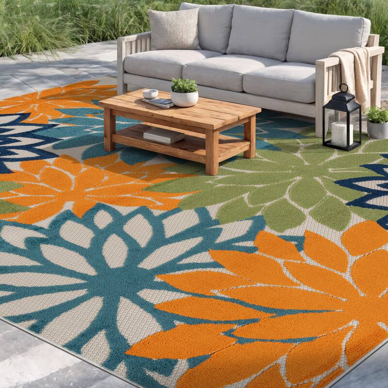 World Rug Gallery Indoor/Outdoor High-Low Textured Area Rug, Floral Easy-Clean Patio Rug