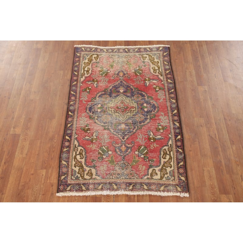 Hand Knotted Oriental 100% Wool Carpet Traditional Floral Pink Tabriz Area Rug - 4' 10'' X 3' 2''