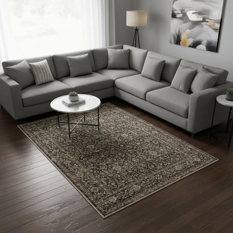 HomeRoots Floral Medallion Traditional Rectangle Area Rug - 8' X 10'