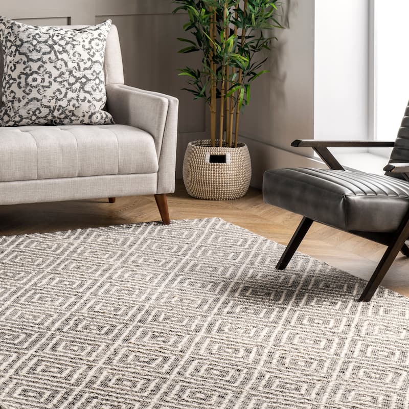 Nuloom Flora Handmade Textured Diamonds Wool Area Rug
