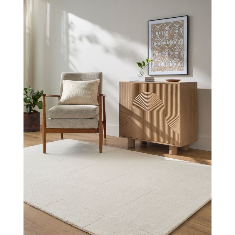 Livabliss Taraash Traditional Area Rug.