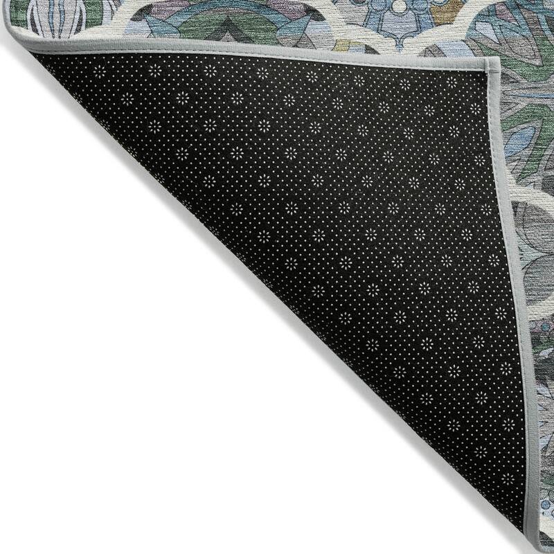 Machine Washable Indoor/ Outdoor Trellis Mosaic Chantille Rug