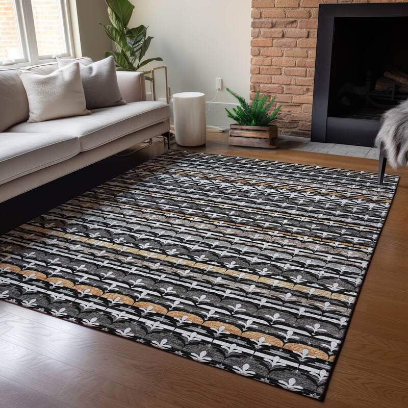 Machine Washable Indoor/ Outdoor Stripe Bramlage Chantille Rug