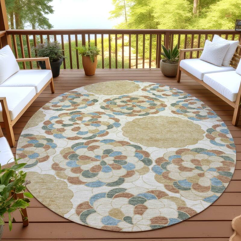 Machine Washable Indoor/ Outdoor Mosaic Cluster Chantille Rug - Beige - 8' x 8'