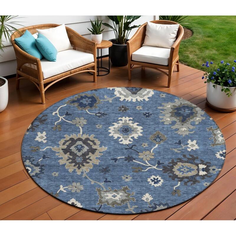 HomeRoots Floral Traditional Rectangle Outdoor Rug - 8' Round