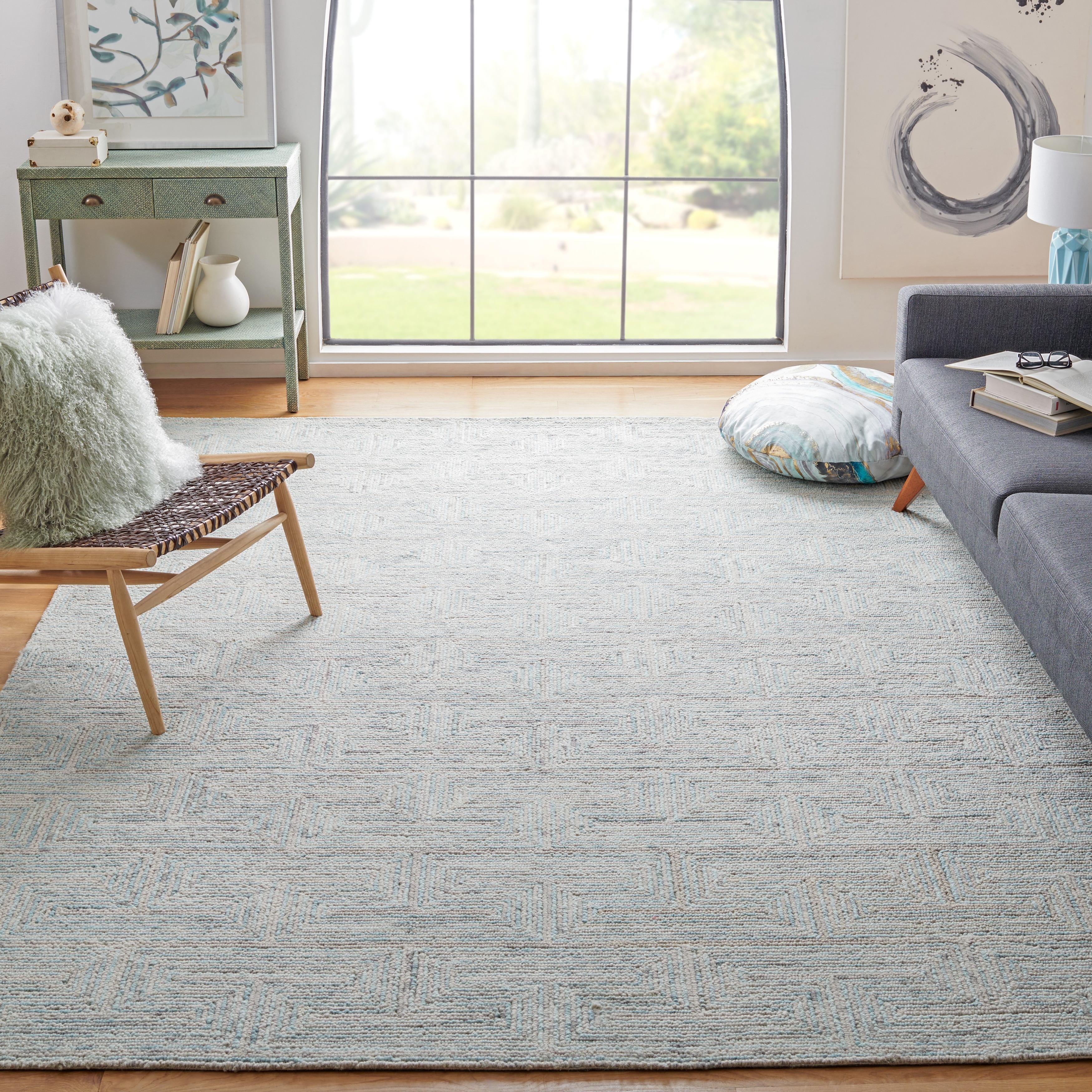 SAFAVIEH Handmade Ikat Jurina Wool Rug