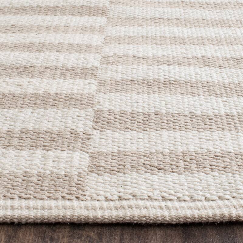 SAFAVIEH Handmade Flatweave Montauk Helena Casual Cotton Rug