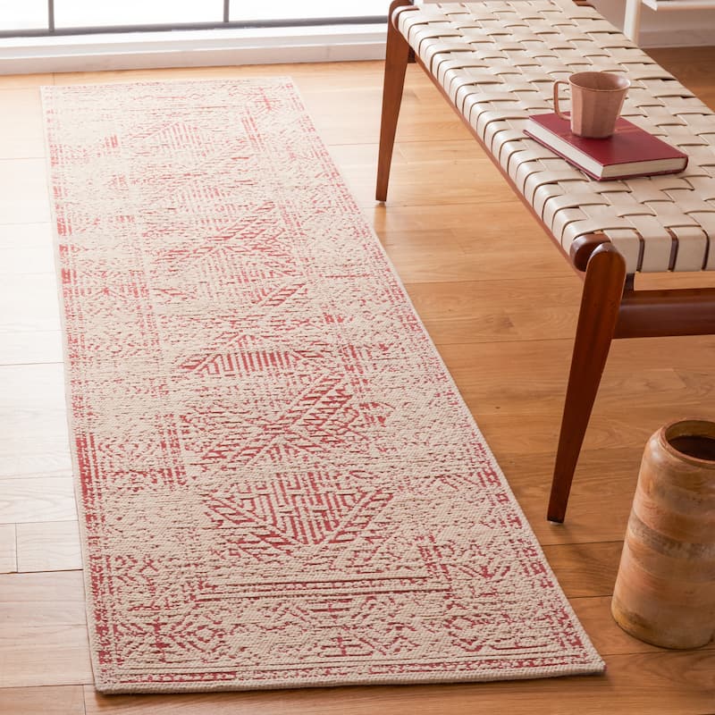 SAFAVIEH Hand-Woven Classic Vintage Tessa Moroccan Rug - 2'3" x 8' Runner - Beige/Red