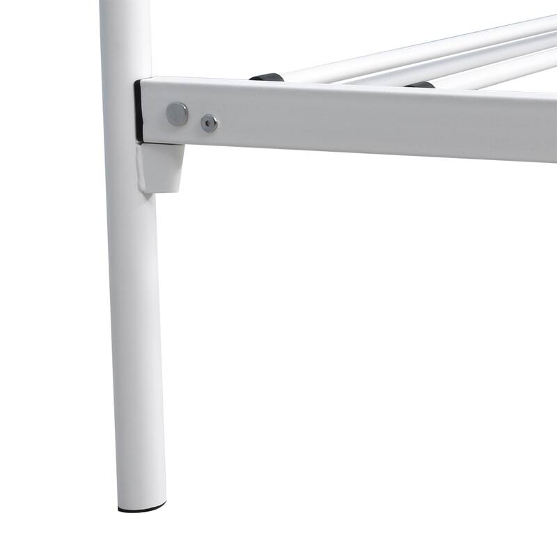 Metal Platform Bed Frame featuring a Headboard, Sturdy Slat Support, No Box Spring Required, and Easy to Assemble‌.