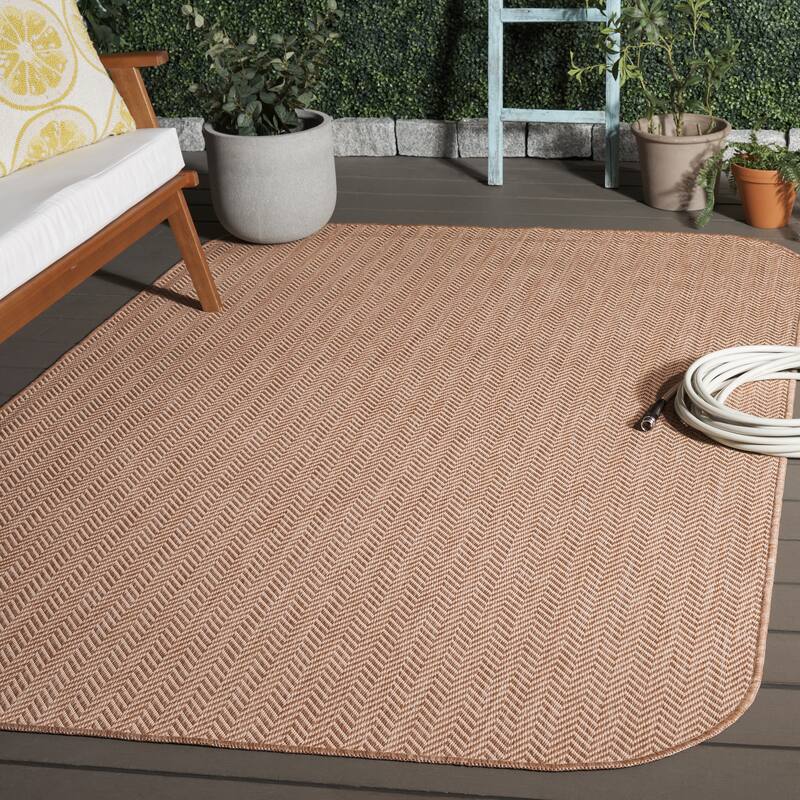 SAFAVIEH Courtyard Ilmur Indoor/ Outdoor Waterproof Patio Backyard Rug - 6'7" x 9'6" Round Corner - Natural/Cream