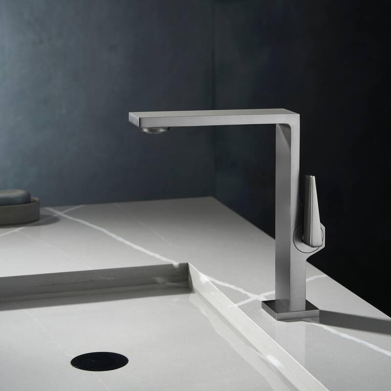 Single Handle Single Hole Deck Mounted Modern Bathroom Faucet