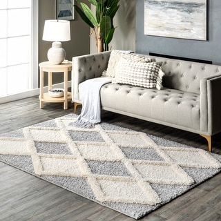 Nuloom Eimile Diamond Trellis Shag Area Rug