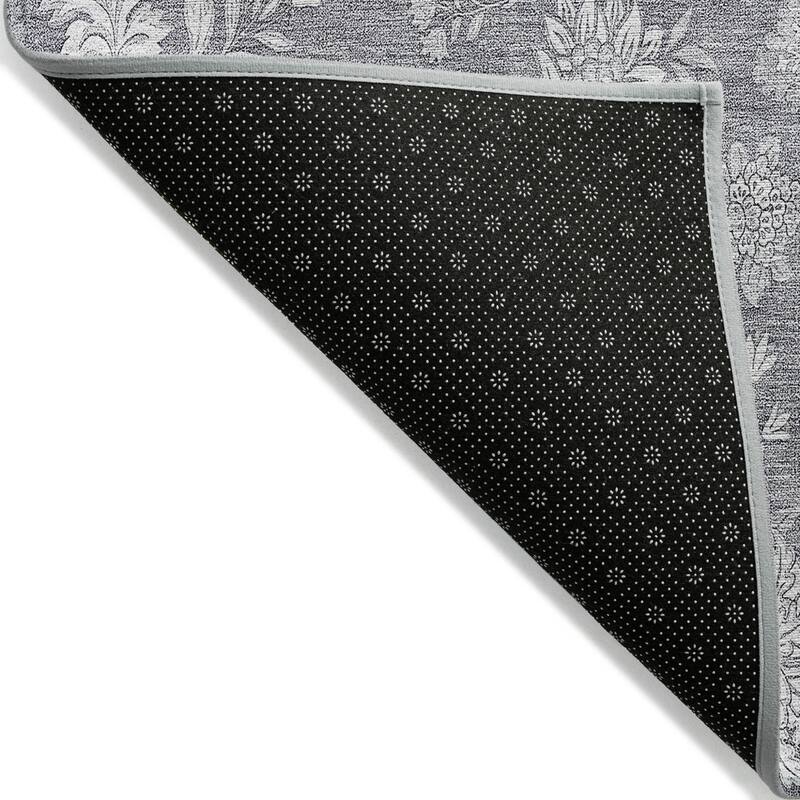 HomeRoots Floral Transitional Rectangle Outdoor Rug