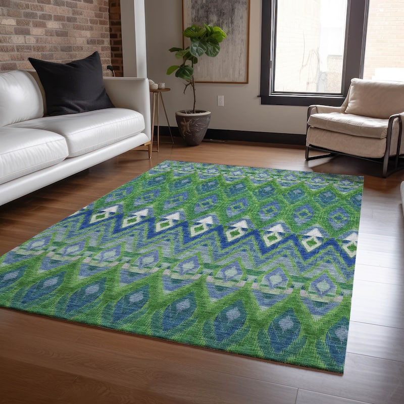 Machine Washable Indoor/ Outdoor Chantille Geometric Boho Rug - Green - 2'6" x 3'10"