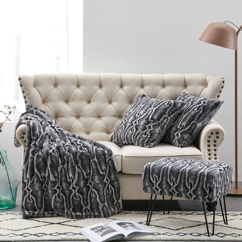 Serenta Tip Print Light FauxFur Throw Pillow Shell Ottoman 4 PC Set - Meru GEO  Gray