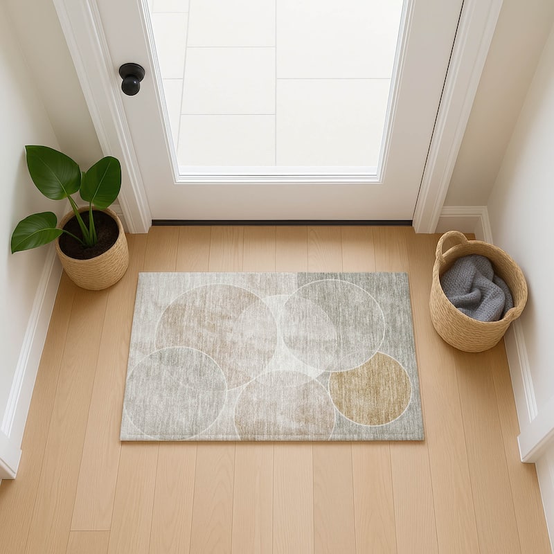 Machine Washable Indoor/ Outdoor Abstract Circles Chantille Rug