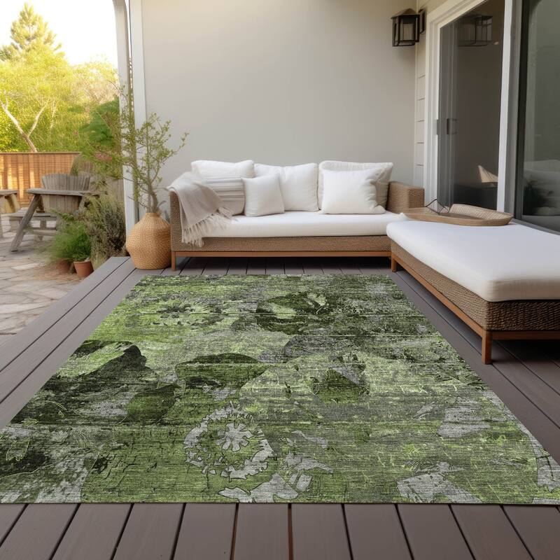 Mami Artistic Abstract Weather Resistant Classic Meets Modern Outdoor Rug