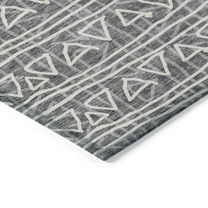 HomeRoots Geometric Transitional Rectangle Outdoor Rug