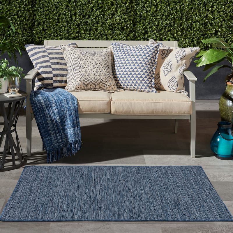 Nourison Practical Solutions Indoor/Outdoor Geometric Area Rug