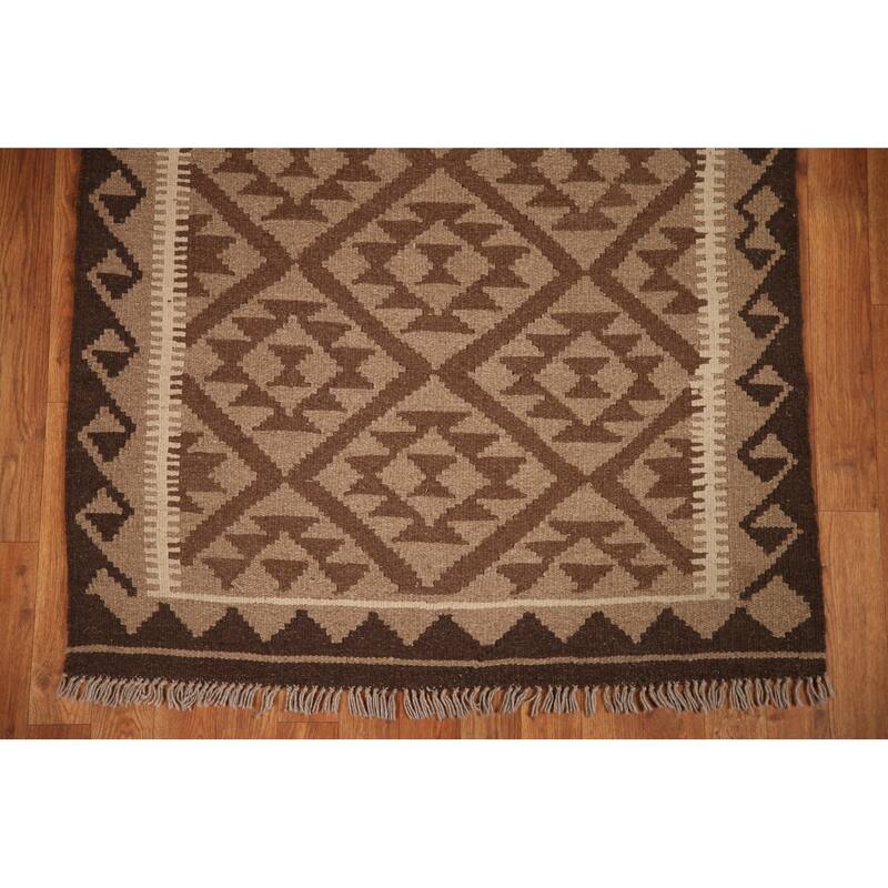 Brown Kilim Oriental Area Rug Hand-woven Reversible Wool Foyer Carpet - 3'5" x 5'2"