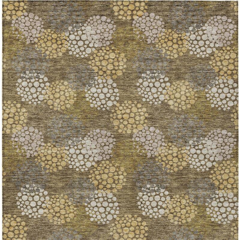 HomeRoots Polka Dot Transitional Rectangle Outdoor Rug