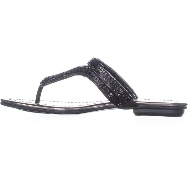 bandolino flip flops