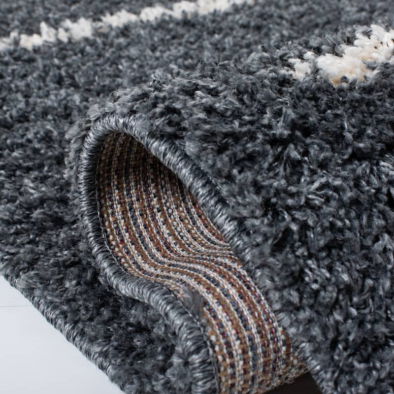 SAFAVIEH Venus Shag Zoea 1.75-inch Thick Rug