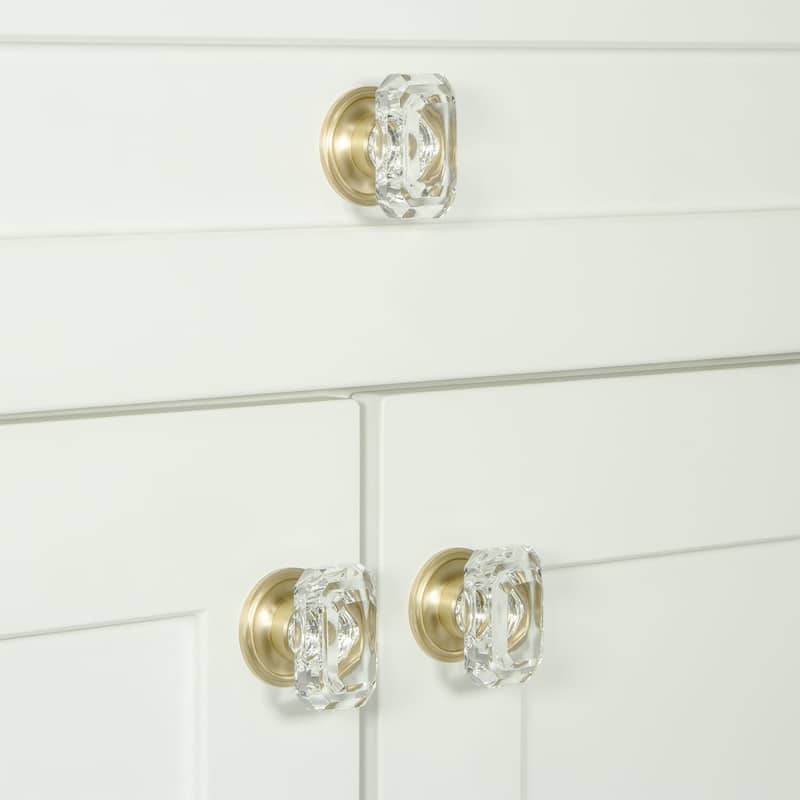 Grandeur BAGU-KNOB-GEO-LG Baguette 1-3/4” Emerald Cut Crystal Cabinet
